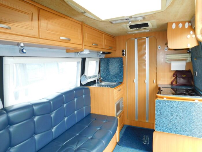 Timberland Independence Fiat 2.8 Jtd Luxury 2 Berth Campervan with Low mileage.  £20,999 - Image 10
