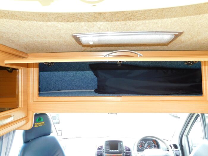 Timberland Independence Fiat 2.8 Jtd Luxury 2 Berth Campervan with Low mileage.  £20,999 - Image 8