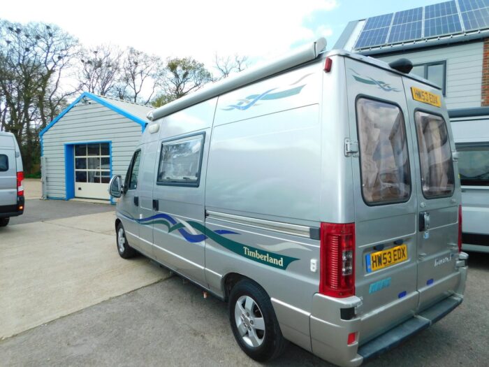 Timberland Independence Fiat 2.8 Jtd Luxury 2 Berth Campervan with Low mileage.  £20,999 - Image 3