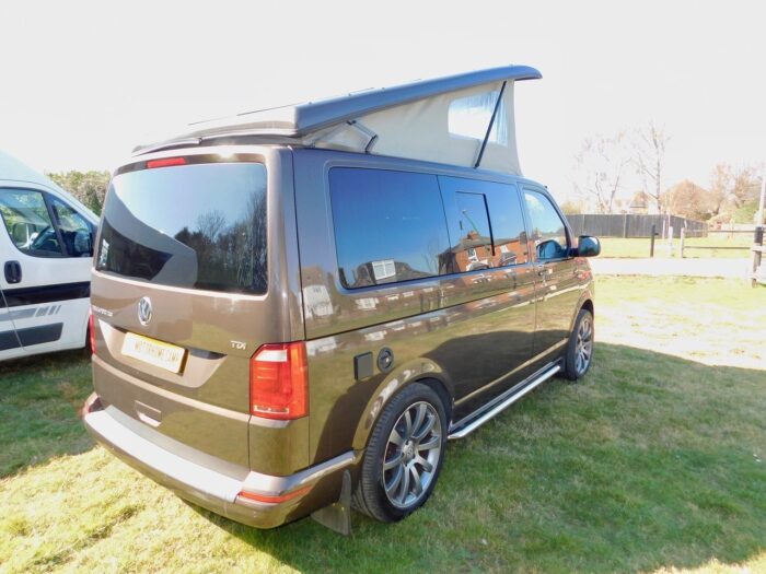 Camper King St. Tropez VW 4 Berth Camper Van 2.0 Tdi High Line with Tailgate and 5 Seatbelts. Only 72,000 miles and 2 previous owners from New. April 2017 17 plate. £35,999 - Image 3