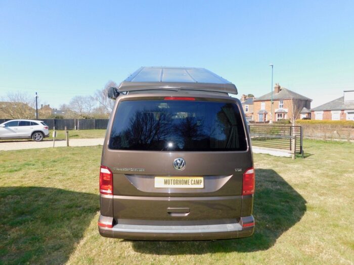 Camper King St. Tropez VW 4 Berth Camper Van 2.0 Tdi High Line with Tailgate and 5 Seatbelts. Only 72,000 miles and 2 previous owners from New. April 2017 17 plate. £35,999 - Image 2