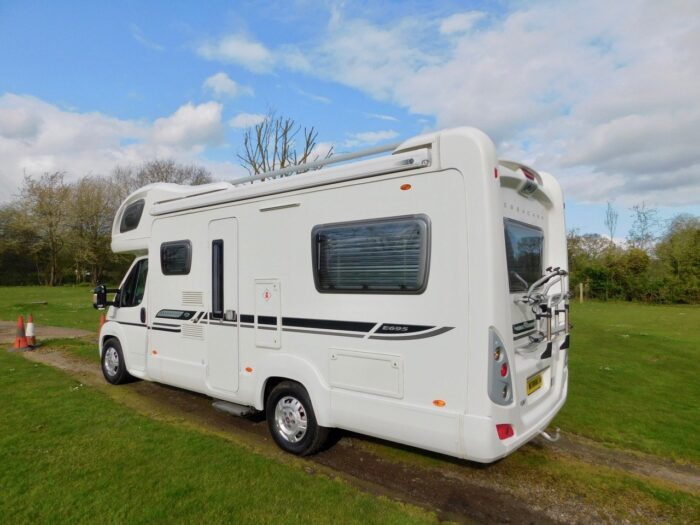 Bessacarr E695 Luxury 4 Berth with 4 x 3 point Seat Belts and 2 x Seating and Dining Areas. Only 7m Long. (Deposit Now Taken) - Image 35