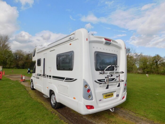 Bessacarr E695 Luxury 4 Berth with 4 x 3 point Seat Belts and 2 x Seating and Dining Areas. Only 7m Long. (Deposit Now Taken) - Image 34