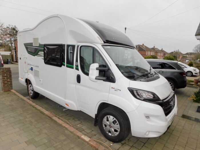 Bessacarr 424 Fiat 2.3 - 2 130 bhp. 4 Berth with 4 x 3 point Seat Belts. Plated Weight 3500 Kgs and Only 5.99m Long and 2.82m High and 2.38m Wide. £47,999