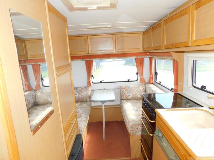 VW 2.4 diesel Compass Navigator 310 RL 4 Berth with Rear Lounge. £22,999 Extensively Refurbished - Image 18