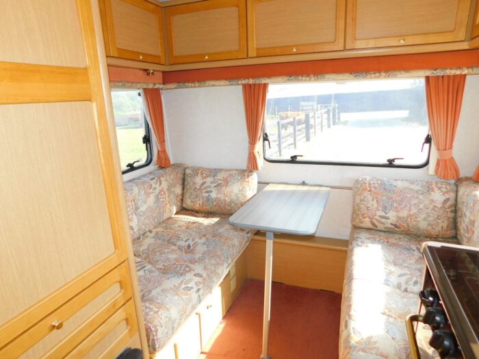 VW 2.4 diesel Compass Navigator 310 RL 4 Berth with Rear Lounge. £22,999 Extensively Refurbished - Image 12