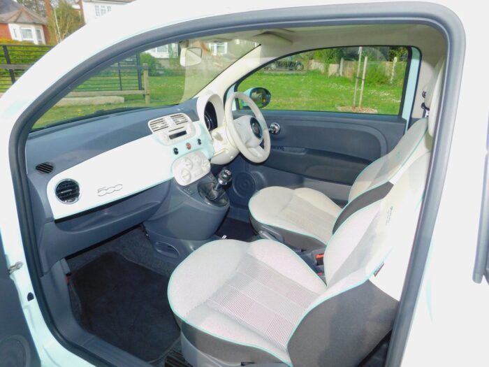 2014 Fiat 500 1.2 Petrol LOUNGE Model Tow Car for a Motorhome, with removable £3,000 Tow A Car Kit. Total Package Price £7,499 - Image 9