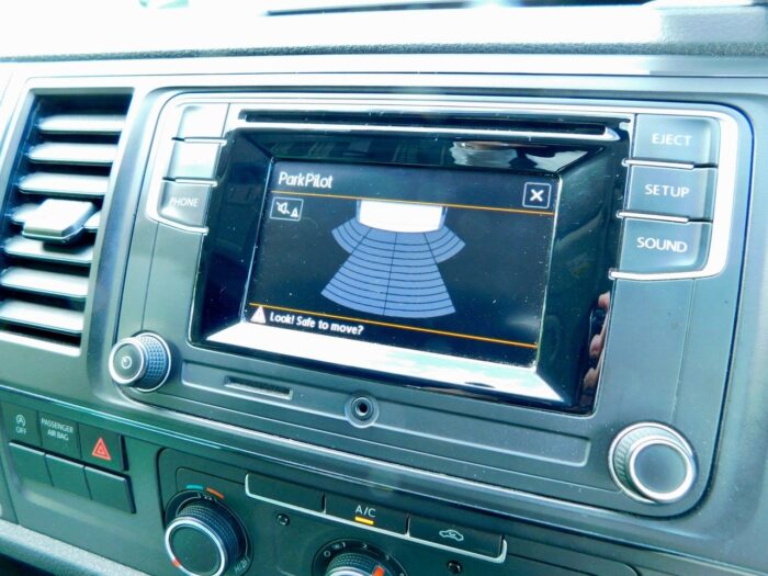 VW Short Wheelbase Pop Top 4 berth Campervan 2017 with Air Conditioning and Low Mileage £41,999 - Image 3