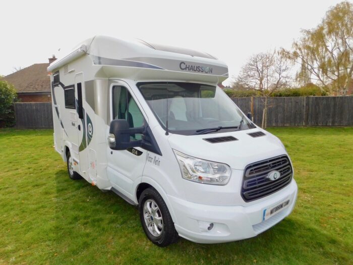 Chausson Flash 514 with VIP pack. 4 BERTH. Ford 2.0 Tdci 130 Bhp economical engine with 6 Speed Gearbox £44,999