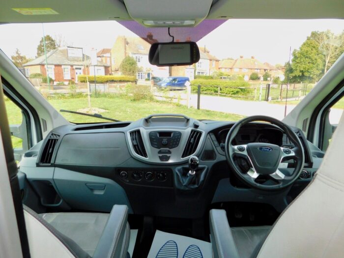 Chausson Flash 514 with VIP pack. 4 BERTH. Ford 2.0 Tdci 130 Bhp economical engine with 6 Speed Gearbox £44,999 - Image 15