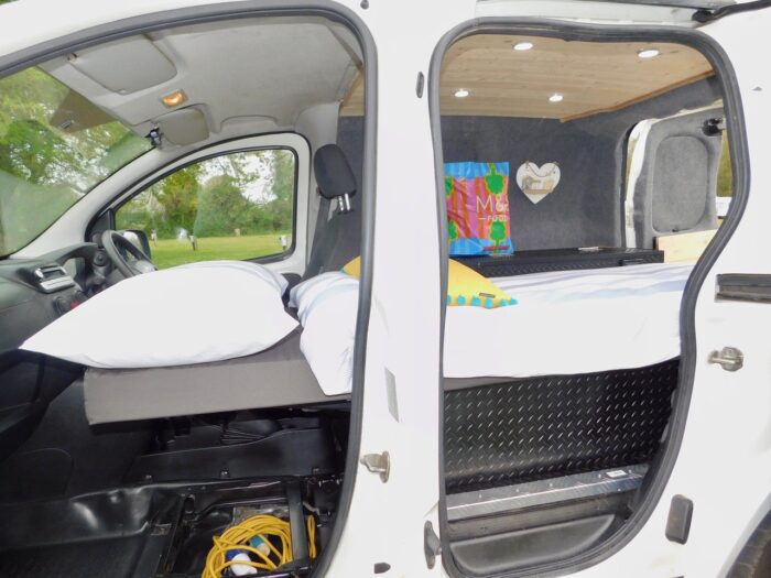 Peugeot Bipper 1.4 Hdi  One Berth,  Camper Van Conversion. December 2011 £5,499 - Image 13