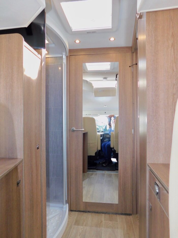 Dethleffs Grand AlpaI 7820-2 Fiat 2.3 AUTOMATIC Super Luxury A Class. November 2018 68 Plate with Only 5,900 miles from New. 2 to 4 Berth with 4 x 3 point Seat Belts. £129,999 - Image 23