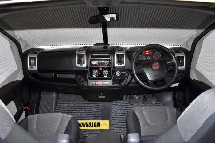 Adria Twin 500 S Compact 2 Berth 2015 Rare Campervan that is Under 5 Metres Long with Flushing TOILET and Shower £43,999 - Image 4
