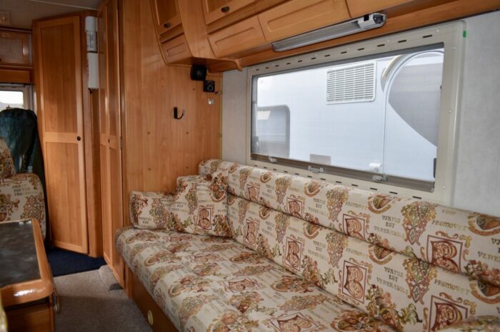 Hymer Starline 640 LHD 5 Berth A Class Motorhome with Only 73,000 miles from New £23,999 - Image 11
