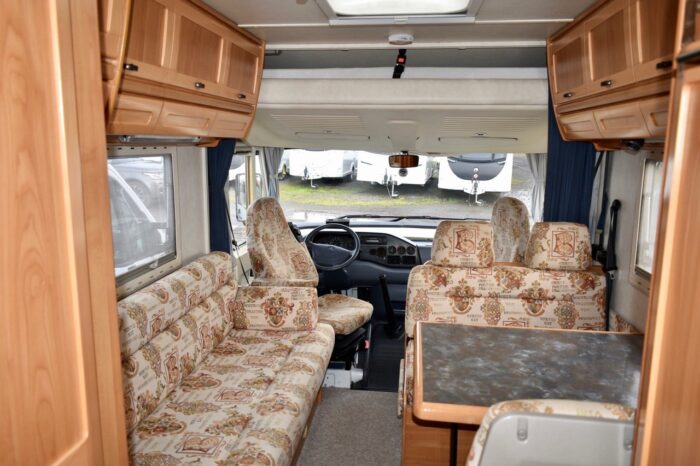 Hymer Starline 640 LHD 5 Berth A Class Motorhome with Only 73,000 miles from New £23,999 - Image 8