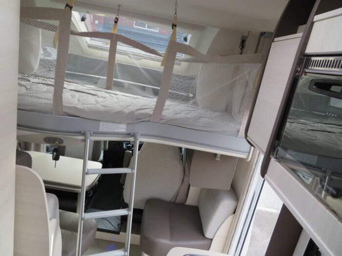 Chausson Flash 514 with VIP pack. 4 BERTH. Ford 2.0 Tdci 130 Bhp economical engine with 6 Speed Gearbox £44,999 - Image 11